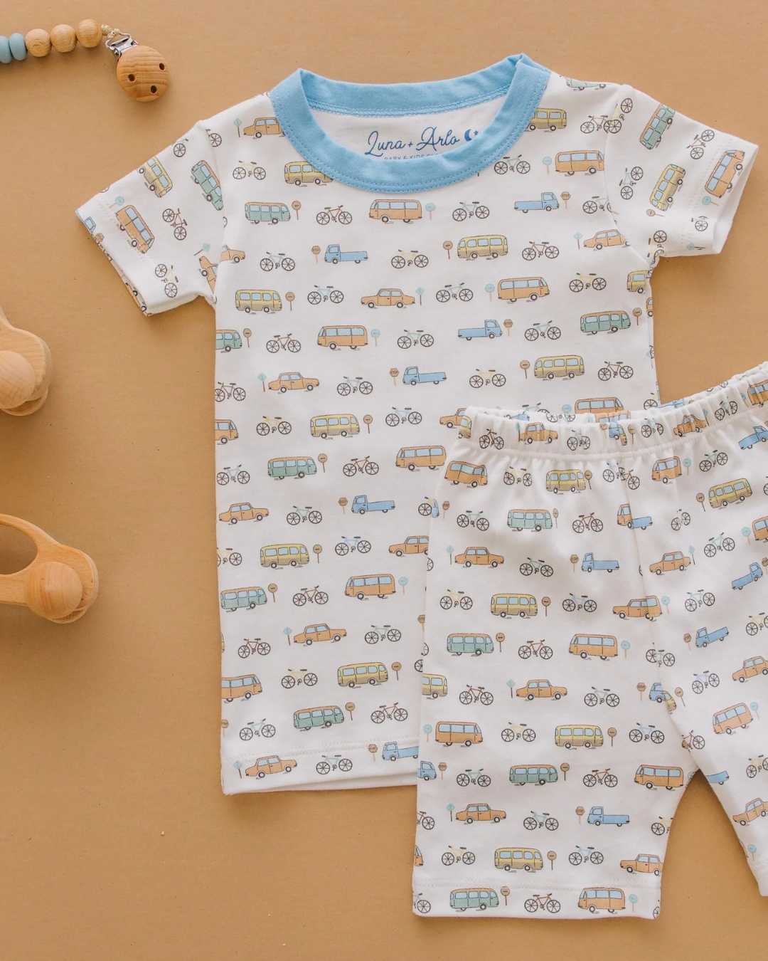 On the Move Short Pajama Set