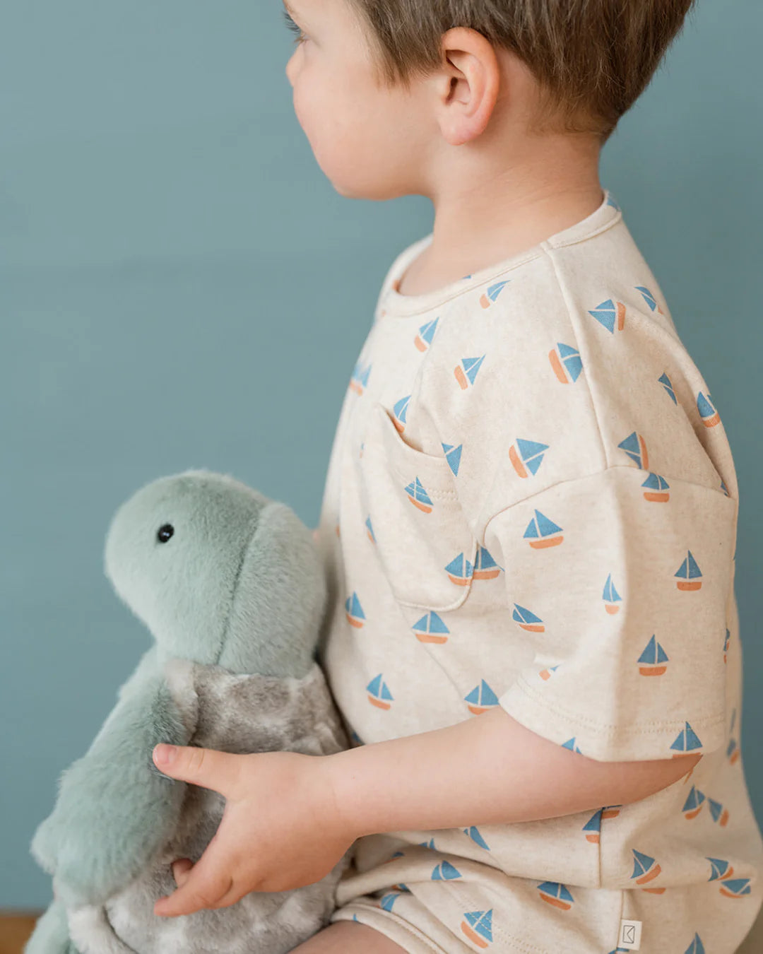 Noah Tee / Short in Sailboats