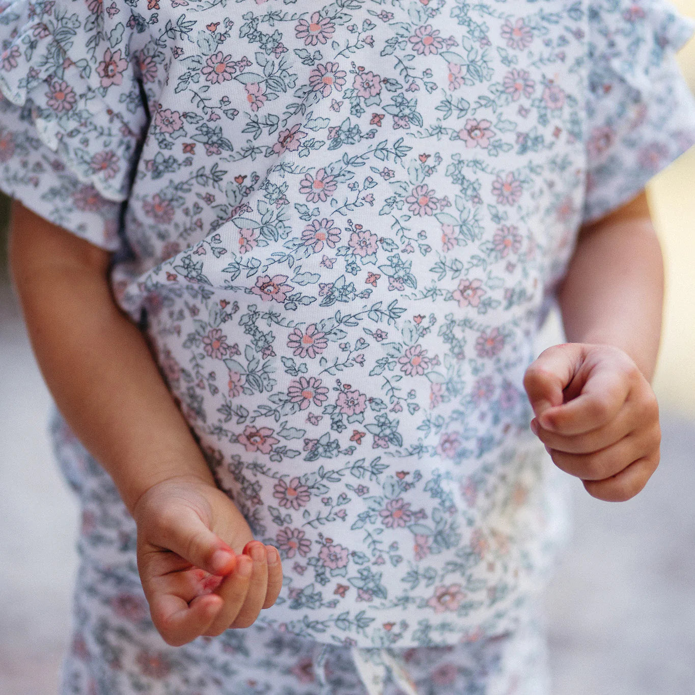 Mini Flowers Ruffled Tshirt + Shorts Set