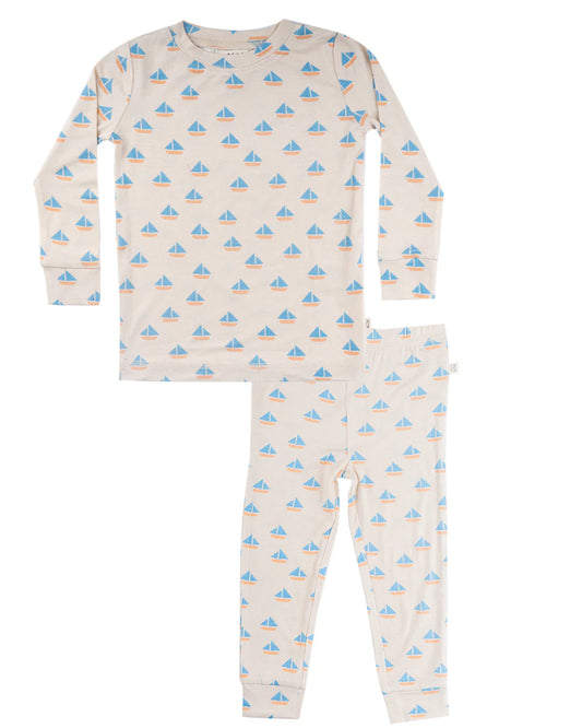 Modal pajama set sailboats